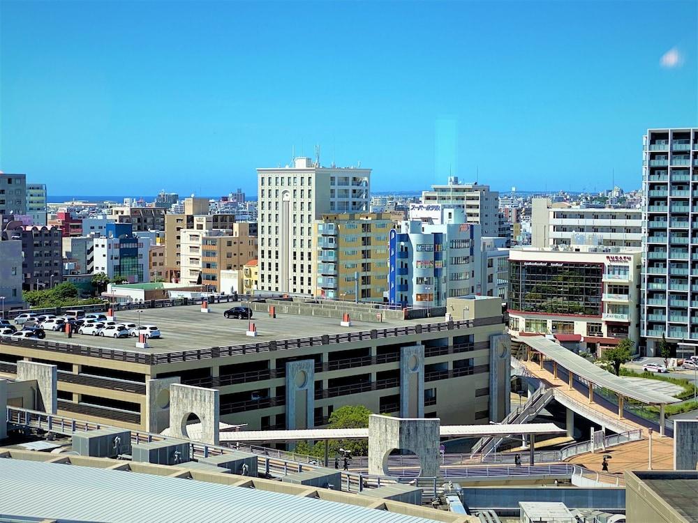 Toyoko Inn Naha Omoromachi Ekimae Dış mekan fotoğraf